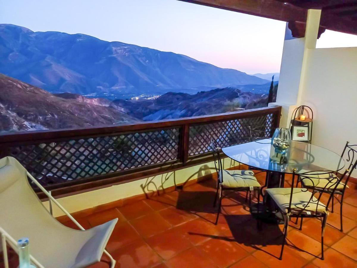 Apartamento En El Corazon De Las Alpujarras Carataunas ภายนอก รูปภาพ